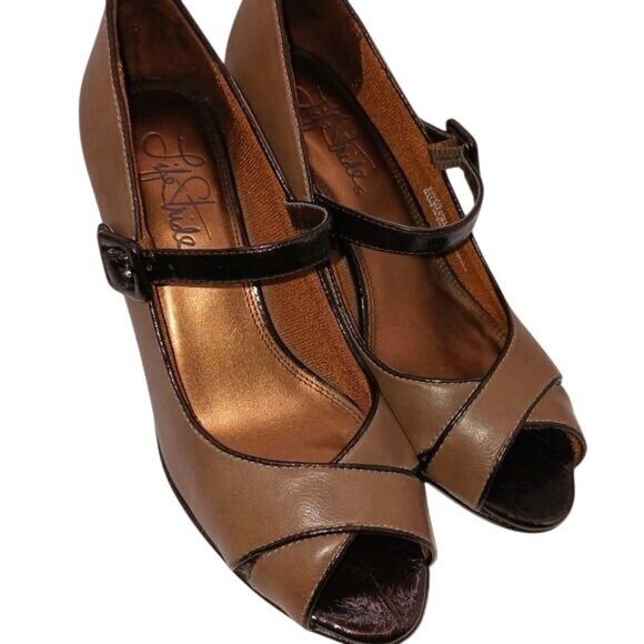 Life Stride Taupe/Brown Retro Style Open Toe Heels, Size 8 - Picture 4 of 6